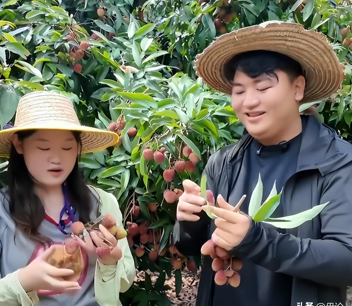 拒绝皇马邀约!24岁格瓦迪奥尔续约曼城,留守至2031年!